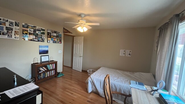 Foto del edificio - 601 Moose Ct