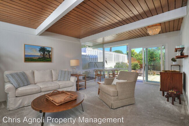 Building Photo - 2 br, 2 bath House - 212 La Jolla
