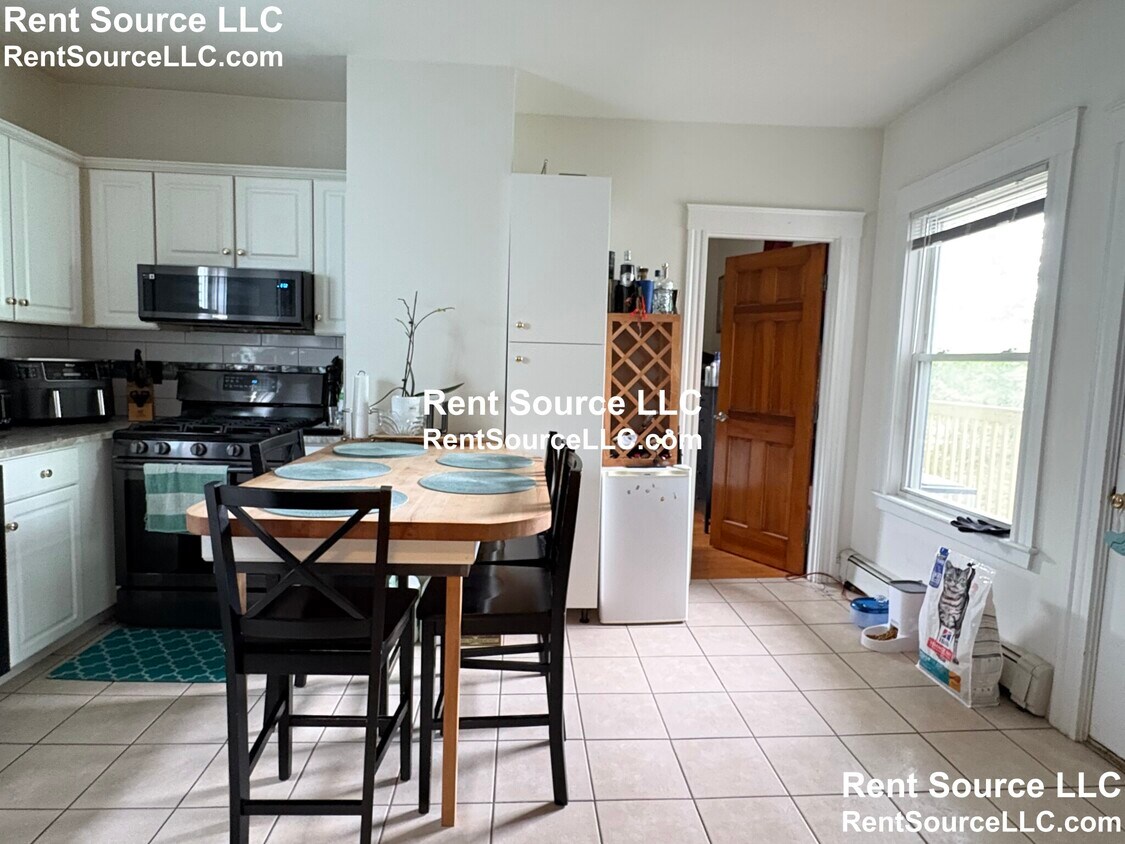 Foto principal - 72 Allston St