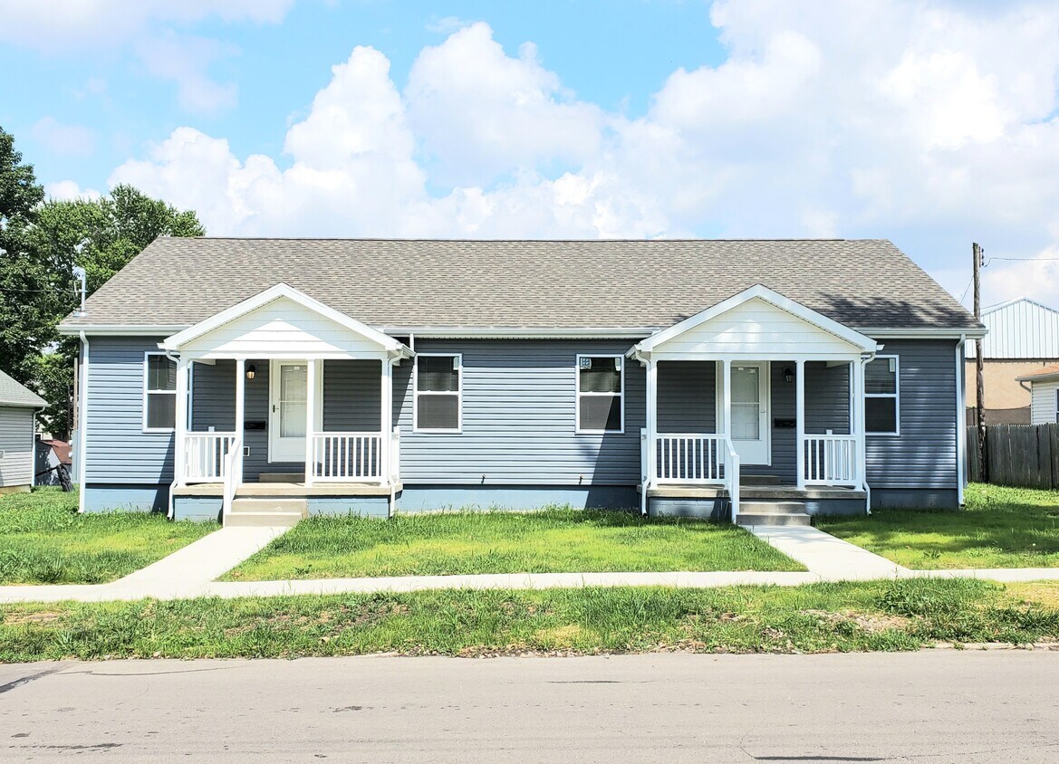 212 Olney Ave, Marion, OH 43302 Townhome Rentals in Marion OH