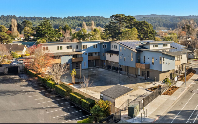 Building Photo - The Lofts at Valley West
