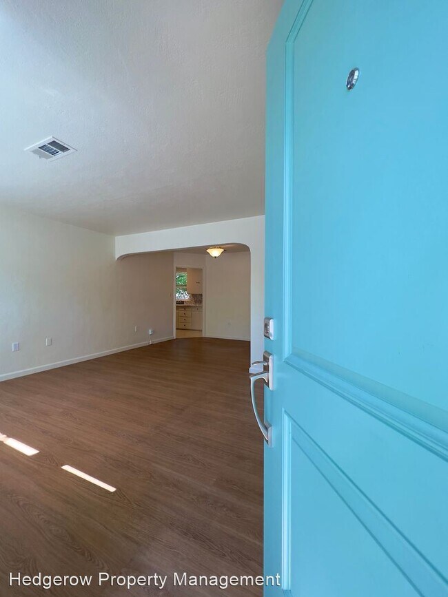 Building Photo - 2 br, 1 bath House - 1445 East Avenue
