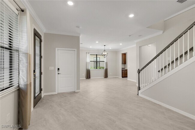 Building Photo - 17558 Elkgrove Ln
