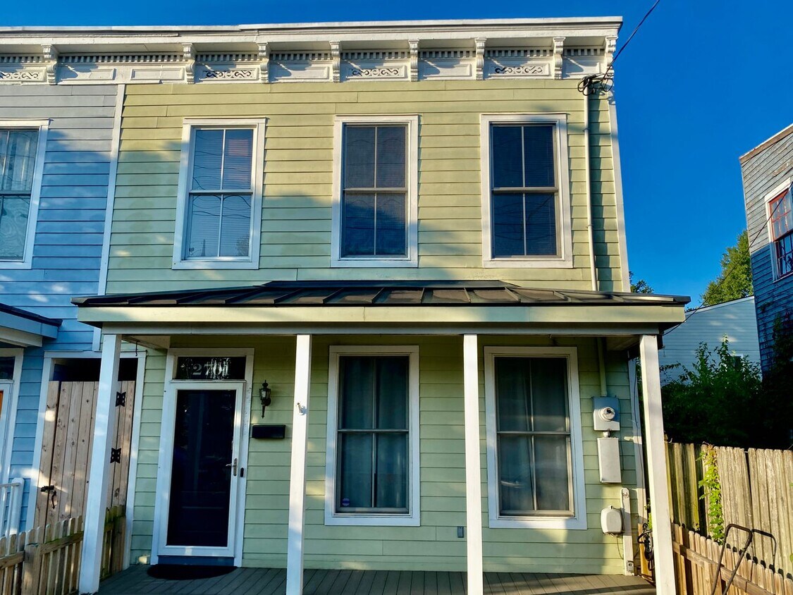 Foto principal - Church Hill home with tons of Historic Cha...