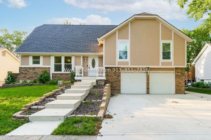 Primary Photo - Welcome home~ Great home in Two Trails sub...