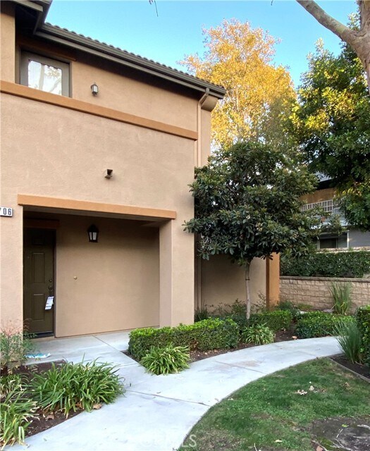 Foto del edificio - 17871 Shady View Dr