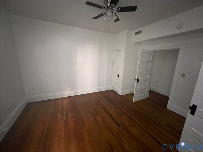 Foto del edificio - 419 N 26th St
