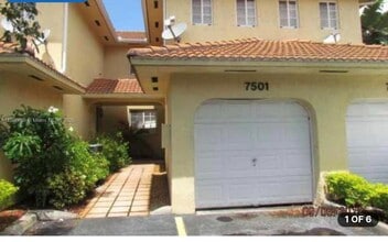 Building Photo - 7501 NW 174th Terrace