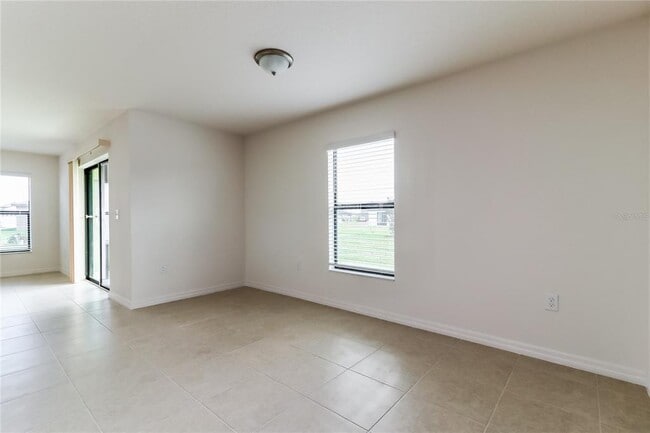 Foto del edificio - 2127 Peyto Wy