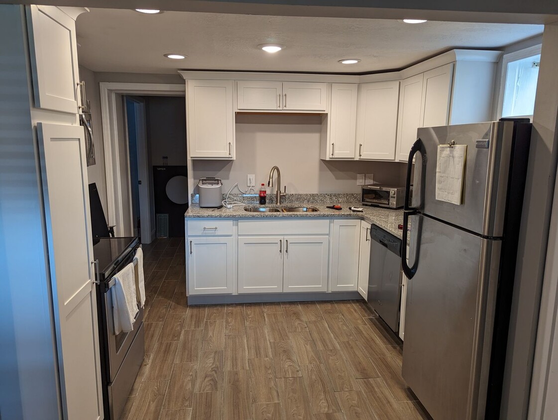 Photo - 105 James Agee St Knoxville TN