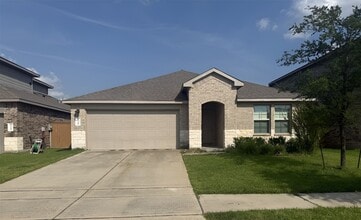 Building Photo - 15310 Dinnet Berm Dr