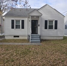 Building Photo - 1612 S 31st St