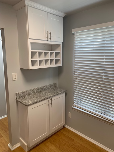 Cabinets with Wine Rack - 701 Harwood Ct