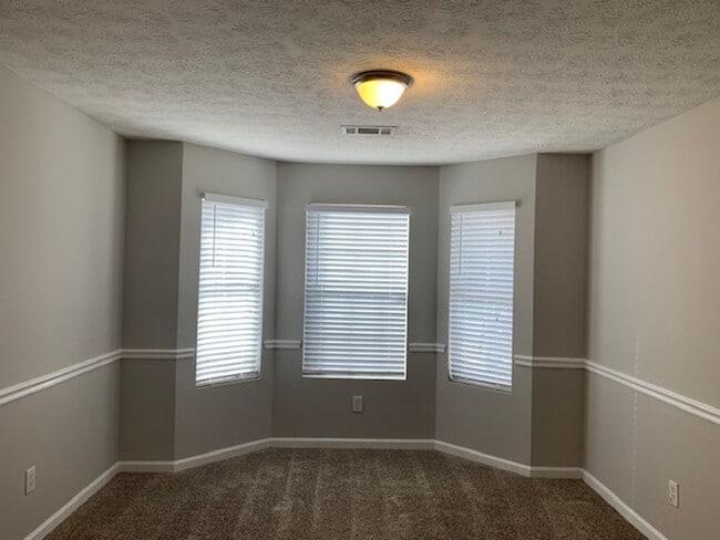 Building Photo - Coming Soon! Charming 3 Bedroom / 2 Bath Ranch Home in Jonesboro!