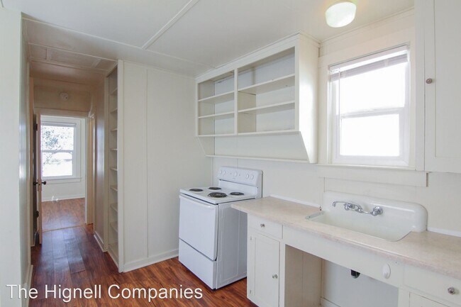 Building Photo - 1 br, 1 bath House - 2350 Butte St.