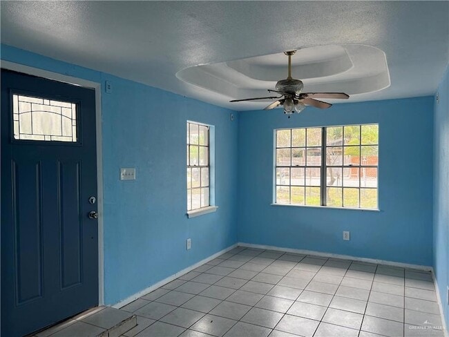 Foto del edificio - 1015 Martinez St