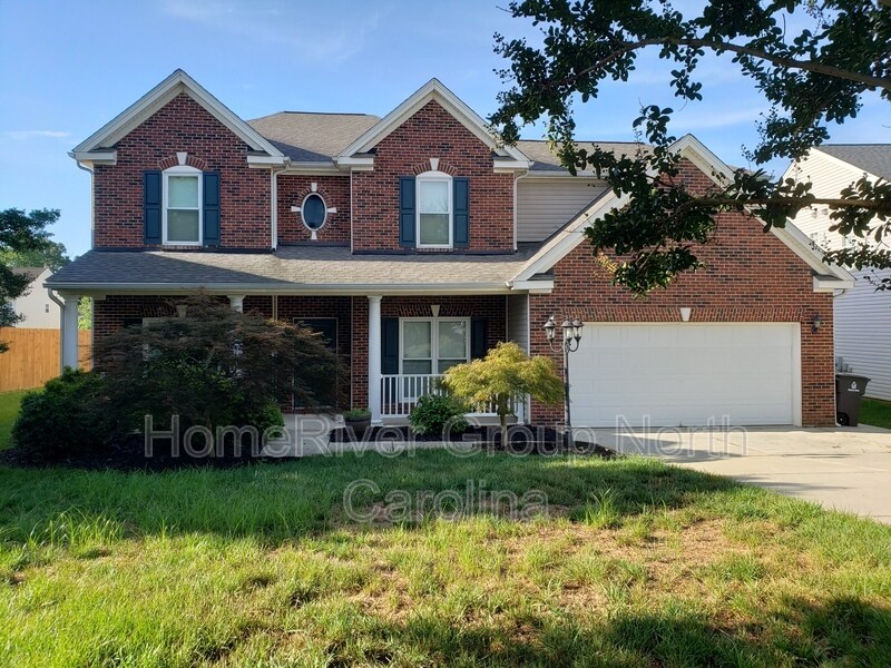 Primary Photo - 4224 Laurel Ridge Cir