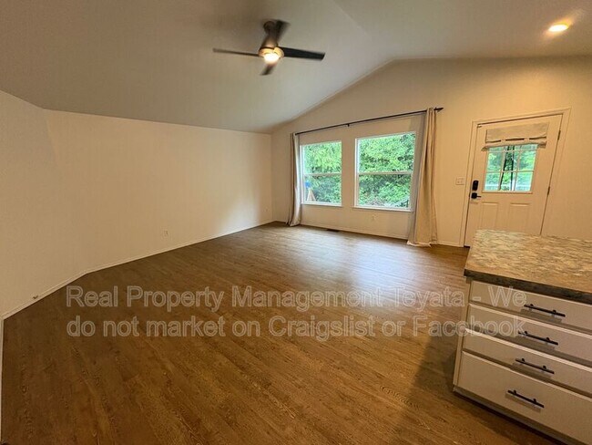Foto del edificio - 3129 Arbor St