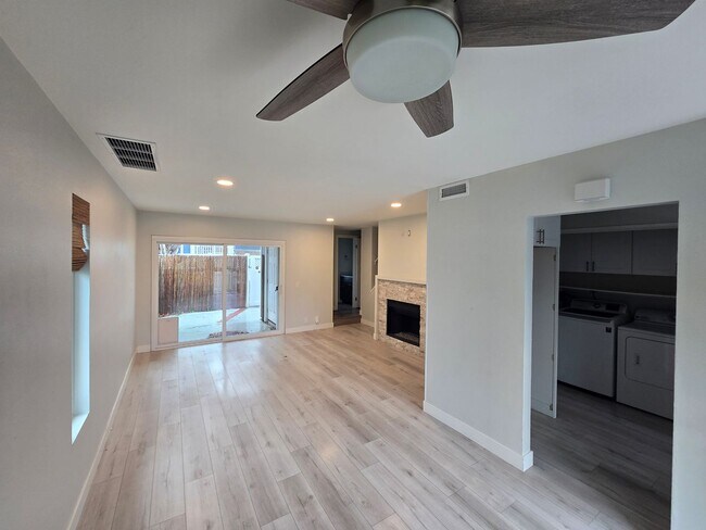 Foto del edificio - Morningside Terrance Community: 3 Bedroom ...