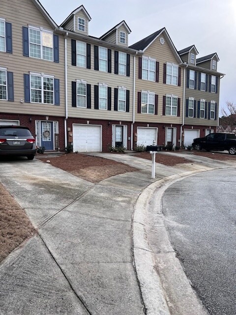 Foto principal - 6245 Redan Overlook