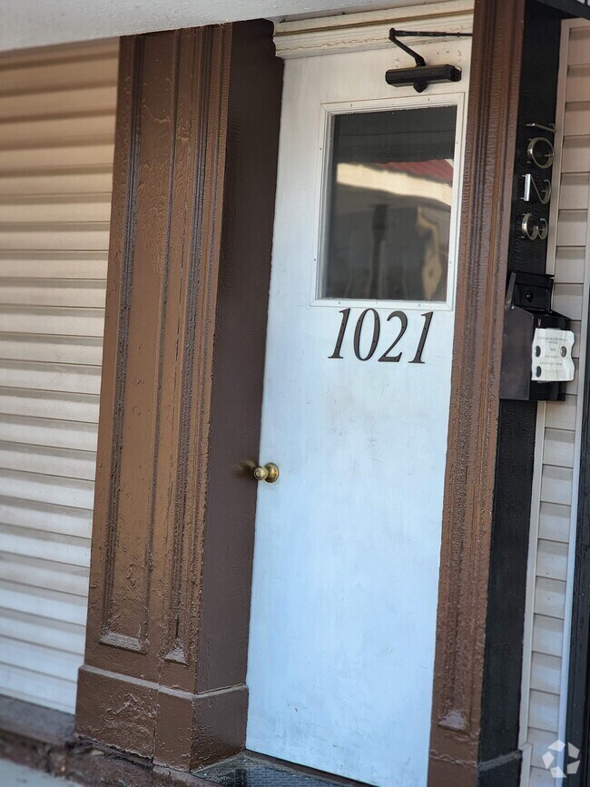 Apartments for Rent in Highland IL