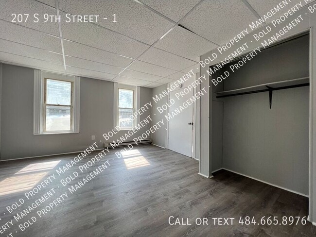 Foto del edificio - 207 S 9th St