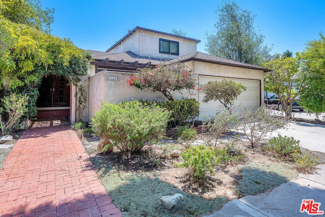 Foto principal - 11472 Diller Ave