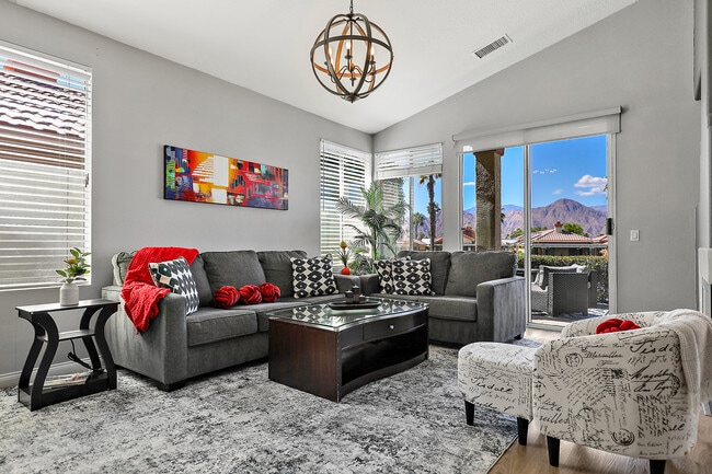 Building Photo - 76747 Minaret Way