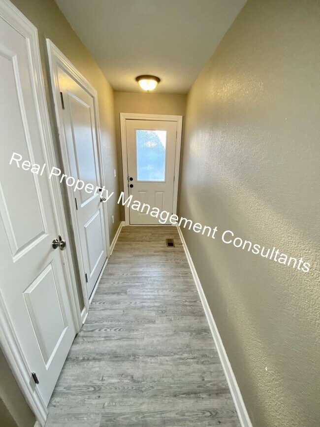 Foto del edificio - 2 Bedroom in Raymore!