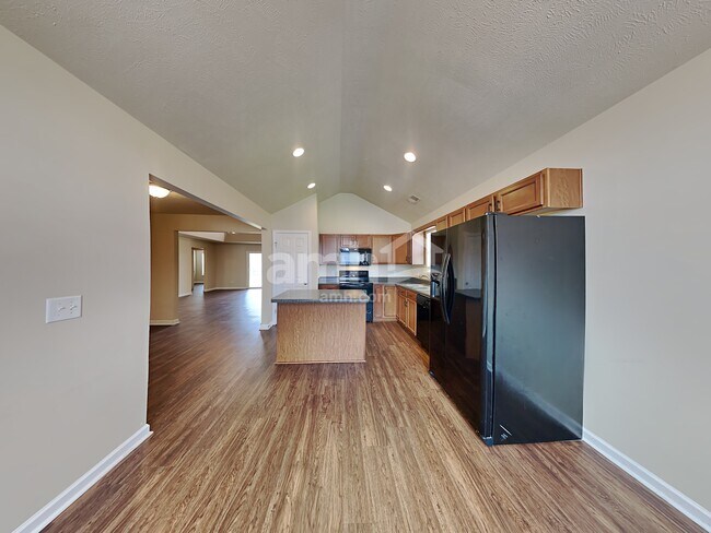 Building Photo - 169 Remington Ave