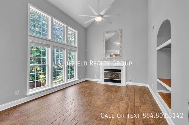Foto del edificio - 306 Fieldgate Ct
