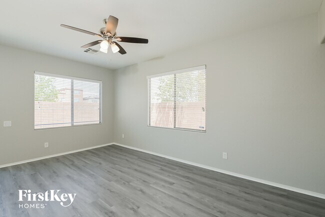 Building Photo - 8932 Bandinella Ave