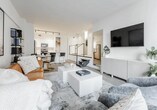 Foto principal - 111 E Chestnut St
