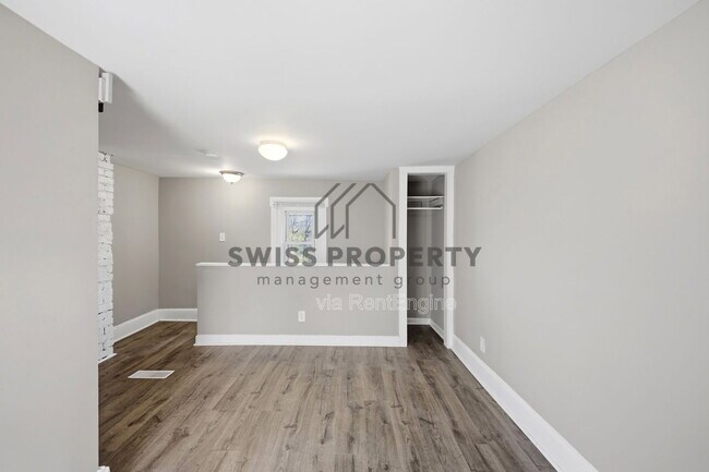 Building Photo - 180 Hayden Ave