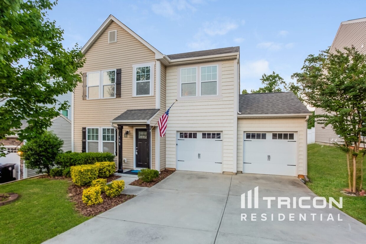 Foto principal - 139 Collenton Ln