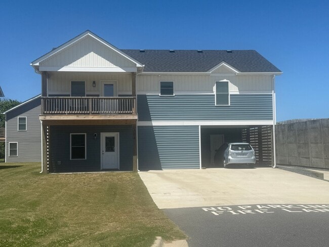 Building Photo - 304 Indian Dr