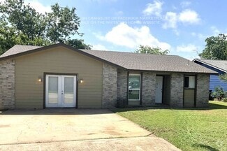 Building Photo - 1607 Remuda Cir