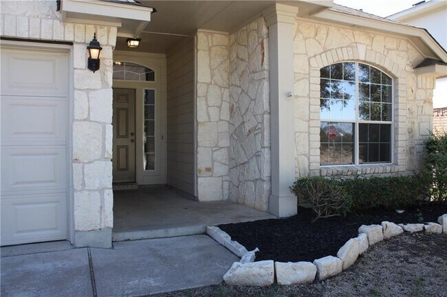 Building Photo - 3776 Castle Rock Dr