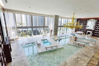 Building Photo - 475 Brickell Ave