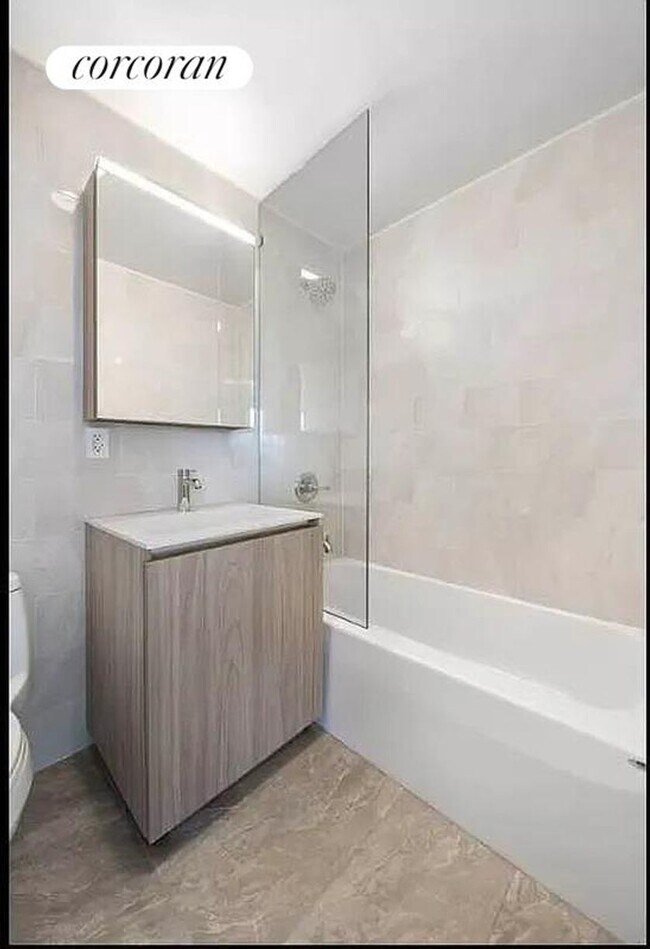 Foto del edificio - 42 Allen St