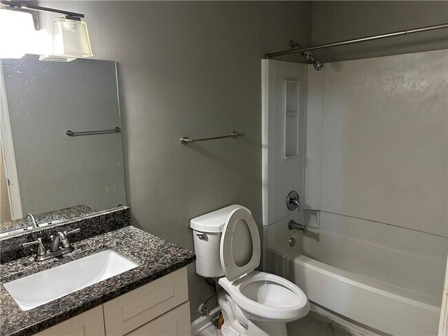 Foto del edificio - 5031 Bell Dr SE