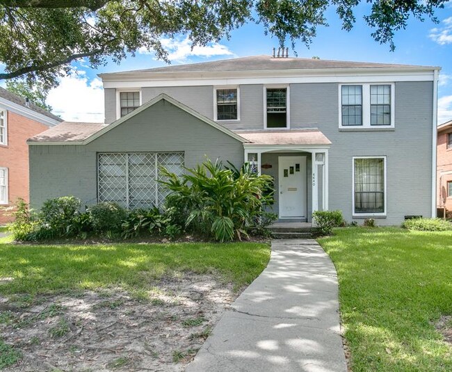 Beautiful brick fourplex - 6640 Lawndale Street