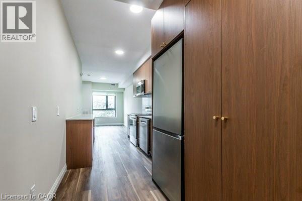 Building Photo - 580 Coldstream Dr