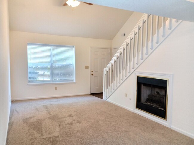 Foto del edificio - 3527-3529 Prescott Dr.