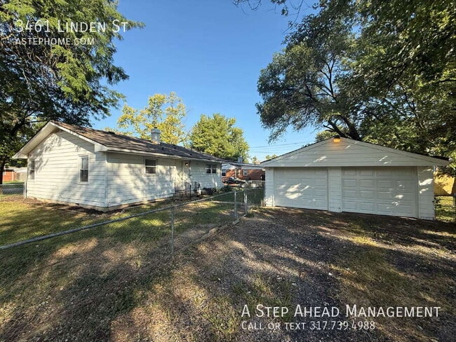 Building Photo - 3461 Linden St