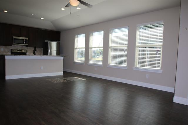 Building Photo - 1324 White Sand Dr