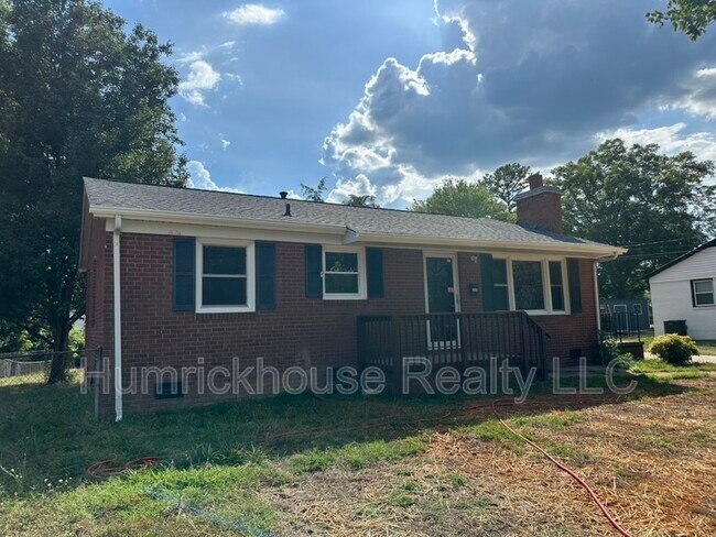 Foto del edificio - 1554 Rolling Meadow Ln