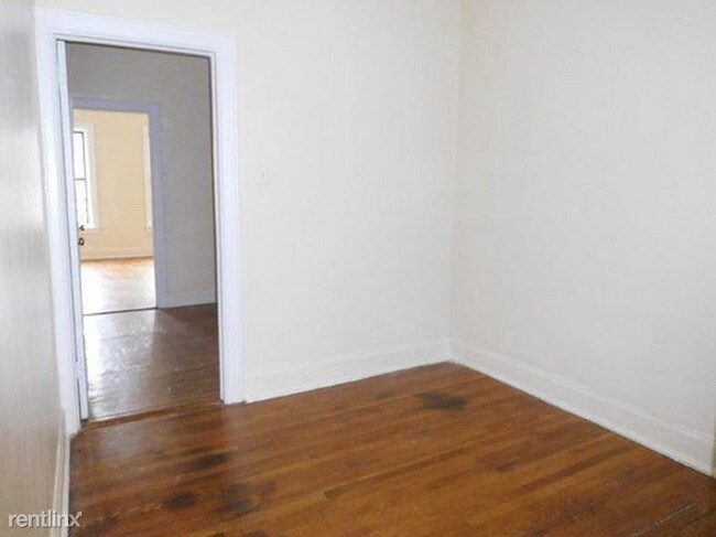 Foto del edificio - 1 br, 1 bath - 2172 2nd Ave
