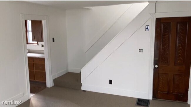 Foto del edificio - 3 br, 1 bath House - 615 12th St