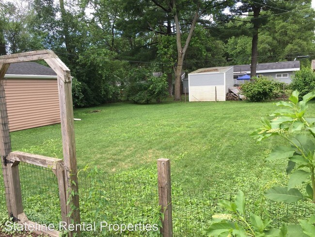 Foto del edificio - 7608 Scott Ln